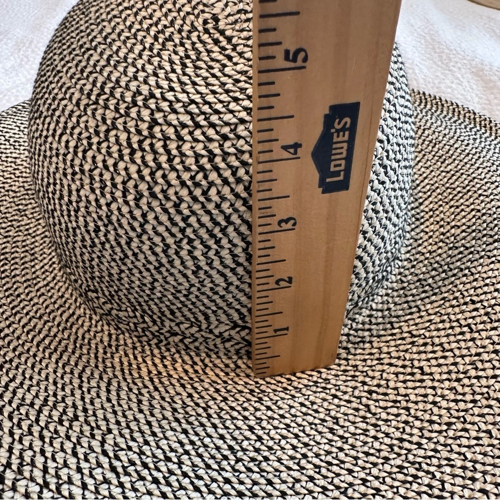 Stylish Sun Day Afternoon Black and White Wide-Brim Hat - Picture 5 of 10